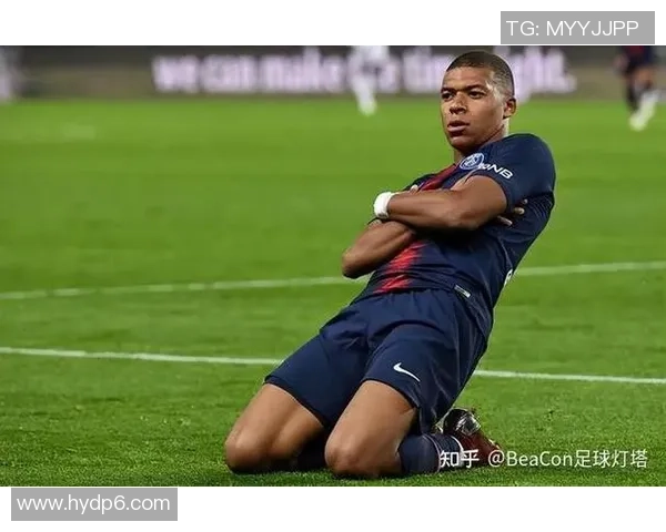 2025年十大足球明星排行榜:全球足坛顶级球员实力盘点 2025年十大足球明星排行榜:全球足坛顶级球员实力盘点