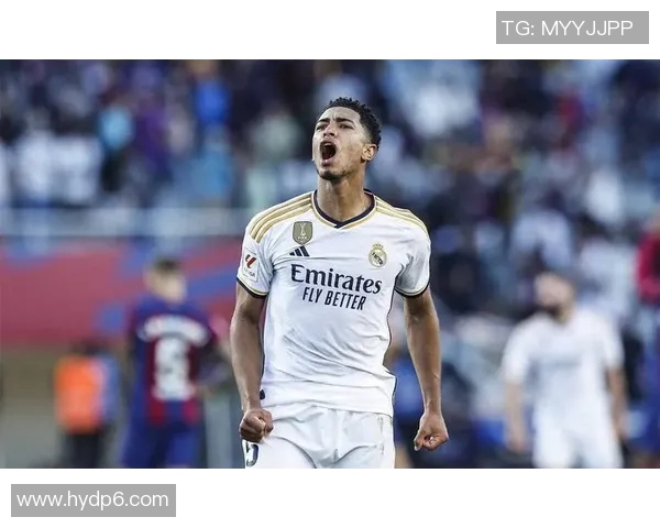 五号球星引领新潮流 足坛巨星的崛起与荣耀之路