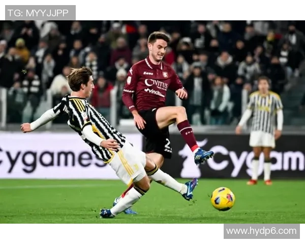 尤文图斯球星风采全解析：从经典球员到新生力量的精彩表现