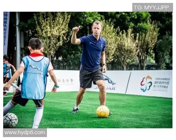 聚焦足球球星wink精彩瞬间展现绿茵场上独特魅力